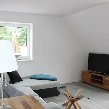 Op'n Dorp Apartment