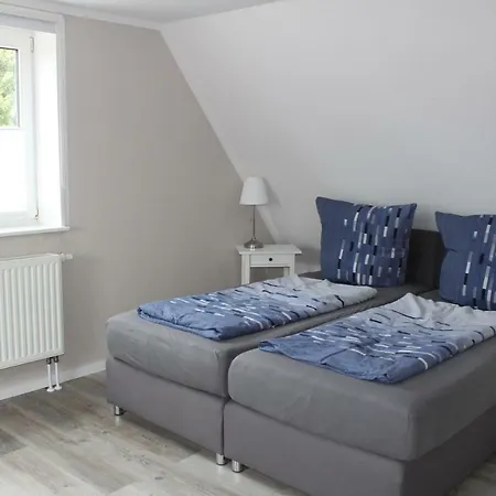 Op'n Doerp Apartman *