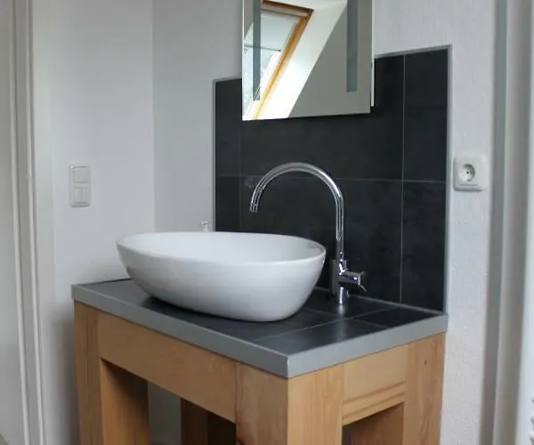 Op'n Doerp 公寓 Barsbek